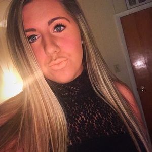 Meet your Posher, Megan